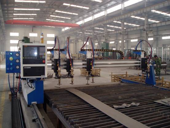 Trapezoidal digital laser cutter for longitudinal welding pipe